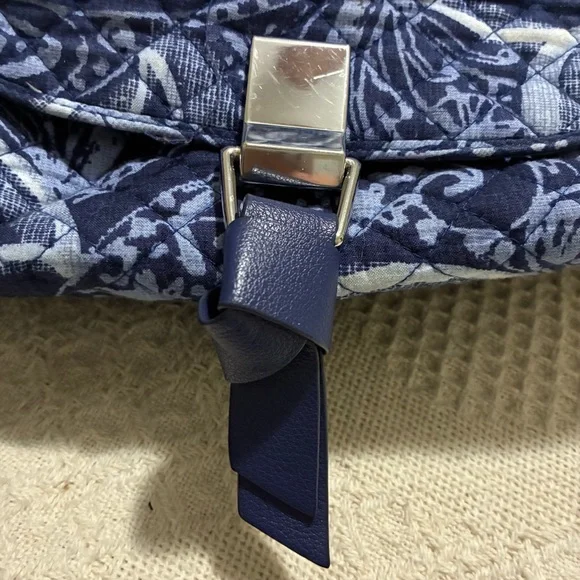 Vera Bradley Womens Adjustable Strap Lined Crossbody Bag Purse Blue Paisley - Picture 10 of 16